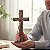 Crucifixo De Mesa E Parede Em Madeira 26cm - Imagem 2