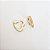 Brinco de argola formato de coração G com zircônias folheado a ouro 18k - Imagem 3