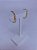 Brinco Ear Hook  dourado com detalhe ondulado - Imagem 2