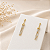 Brinco Banhado a Ouro Com 2 Fileiras De Pedra Bijou Art - Imagem 5