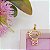 Pingente Menina Banhado a Ouro 18K Com Pedra Rosa Bijou Art - Imagem 1