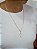 Pingente Banhado a Ouro Cruz Com Cristo Desenhado Bijou Art - Imagem 3