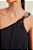 Vestido Morena Rosa Longo Decote Assimétrico Com Faixa Preto - Imagem 2