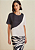 Blusa Morena Rosa Decote Redondo Manga Curta Com Placa Preto - Imagem 2