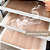 Papel perfumado para forrar gavetas - Arabescos - Cor Bronze - Aroma Vanilla - Imagem 1