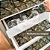 Papel de Gaveta Perfumado Prosperidade - Aroma de Milionário - Caixa com 5 folhas - Imagem 1
