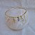 Pulseira Bracelete Meio Aro Cristais Brutos Suspensos - Folheado a Ouro - Imagem 1