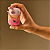Bath & Body Works - Capinha Chaveiro Porta Álcool Gel Ombré Spring Charms Twist-Off - Imagem 2