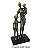 Escultura em Resina Mulher com 2 Filhos 11,2x8,5cm - Imagem 1