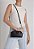 Bolsa Feminina Pequena Nicky Tiracolo Corrente SS24 Schutz Preto - Imagem 6