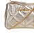 Bolsa Feminina Pequena Metalizada Prisma Alça Corrente Luiza Barcelos Dourada - Imagem 5