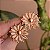 Brinco flor fio encerado ouro semijoia - Imagem 5