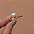 Presilha bico de pato metal dourado cristais lilás com pérola - Imagem 2