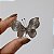 Broche magnético borboleta esmaltada preta - Imagem 3