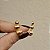 Brinco ear cuff abaulado texturizado ouro semijoia - Imagem 6