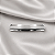 Presilha de Cabelo Retangular em Metal Prateado com Friso – 6,5 cm - Imagem 1