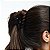 Piranha de cabelo Bianca acrílico marrom letra D 05 003 - Imagem 2