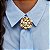 Broche flor pérola shell ouro semijoia - Imagem 2