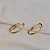 Brinco ear cuff orgânico ouro semijoia - Imagem 1