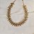 Colar Palone Design espinha strass ouro vintage - Imagem 3