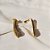 Brinco ear cuff Morena Canela girassol cristais ouro semijoia - Imagem 3