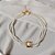 Colar choker pérolas shell ouro semijoia - Imagem 3