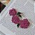 Broche rosas cristais semijoia - Imagem 3