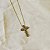 Colar Morena Canela crucifixo strass black diamond ouro semijoia - Imagem 4