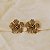 Brinco Morena Canela hibisco g strass black diamond ouro semijoia - Imagem 3