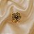 Anel ajustável Morena Canela hibisco strass black diamond ouro semijoia - Imagem 1