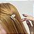 Piranha de cabelo mini Bianca madrepérola 05 156 - Imagem 2