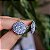 Brinco botão g Leticia Sarabia cristal azul claro light sapphire 3901 - Imagem 3