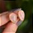 Brinco pressão gota invertida pedra natural quartzo rosa ouro semijoia - Imagem 1