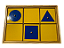 Bandeja  de apresentação das figuras geométricas  Montessori - Imagem 1