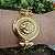 Pulseira correntaria com placa redonda de leão folheado em Ouro - Imagem 1