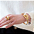 Bracelete rígido com detalhe de pérola folheado em ouro  ( serve até pulso 18 cm) - Imagem 4