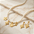 KIT ESPIRITO SANTO PÉROLA- Colar pérolas 40 cm com pingentes de espirito santo+ Brincos pino com espirito santo folheado em ouro - Imagem 1