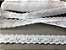 Tira Bordada 2,60cm - 100% algodão branco | Peça com 7,20 m - Imagem 2