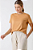 BLUSA COM OMBRO DESLOCADO CARAMELO - Imagem 1