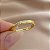 ANEL FIO TORCIDO DETALHE ZIRCÔNIAS DOURADO BIJU - Imagem 3