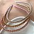 TIARA FINA MINI CRISTAIS COM STRASS CORES CLARAS BIJU - Imagem 2
