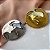 BROCHE REDONDO MARTELADO BJU - Imagem 2