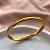 PULSEIRA / BRACELETE FIO CHANFRADO COM STRASS DOURADO AÇO 316L⭐️ - Imagem 4