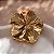PRESILHA FLOR HIBISCO P METAL DOURADO BIJU - Imagem 1