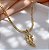 COLAR FITA PINGENTE PENA COM ZIRCÔNIAS DOURADO AÇO 316L⭐️ - Imagem 2