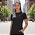 Camiseta Feminina Preta com Bolsos e Recorte Selene - Imagem 2