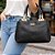 Bolsa Feminina Chenson Premium Preta Texturizada Alça Curta Sofisticada - Imagem 4