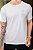 CAMISETA PREMIUM BRANCA COM SILK EM ALTO RELEVO - Imagem 3