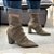 Bota Feminina Ronda Slouch Couro Bico Fino Salto Alto Bloco - Imagem 5