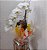 Orquídea Phalaenopsis Branca no Cachepot de Madeira - Imagem 1